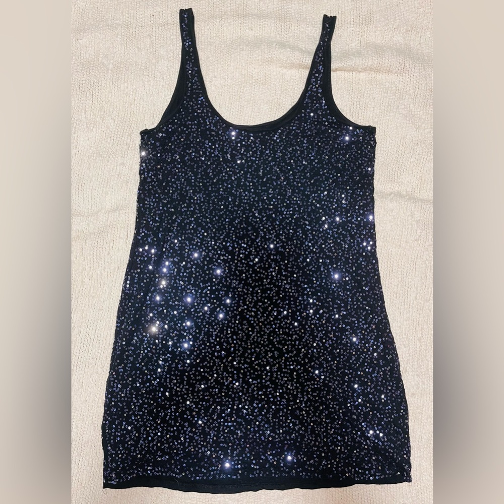 Express Dreamweight cotton midnight blue sequin tunic M